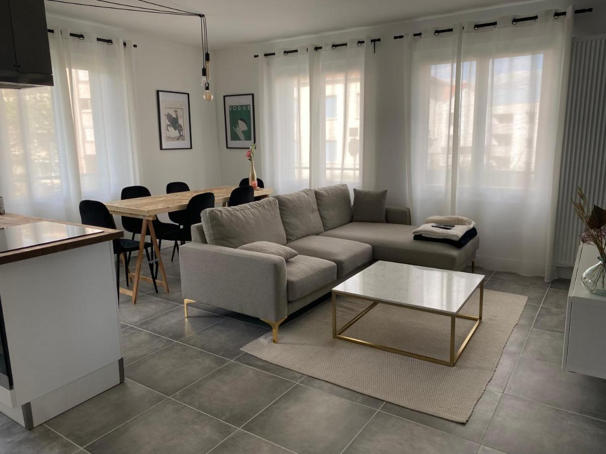 Appartement Superbe A Parking Prive